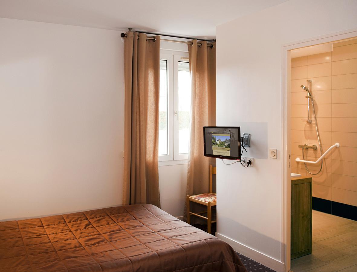 Logis Hotel Restaurant Du Labrador Saint-Benoît-sur-Loire Eksteriør bilde